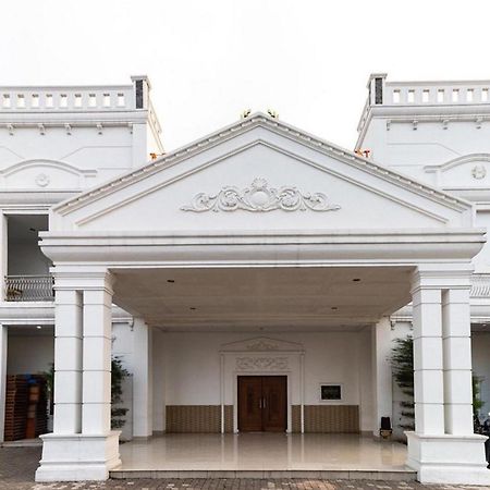 Hotel Reddoorz @ Binjai Exterior foto