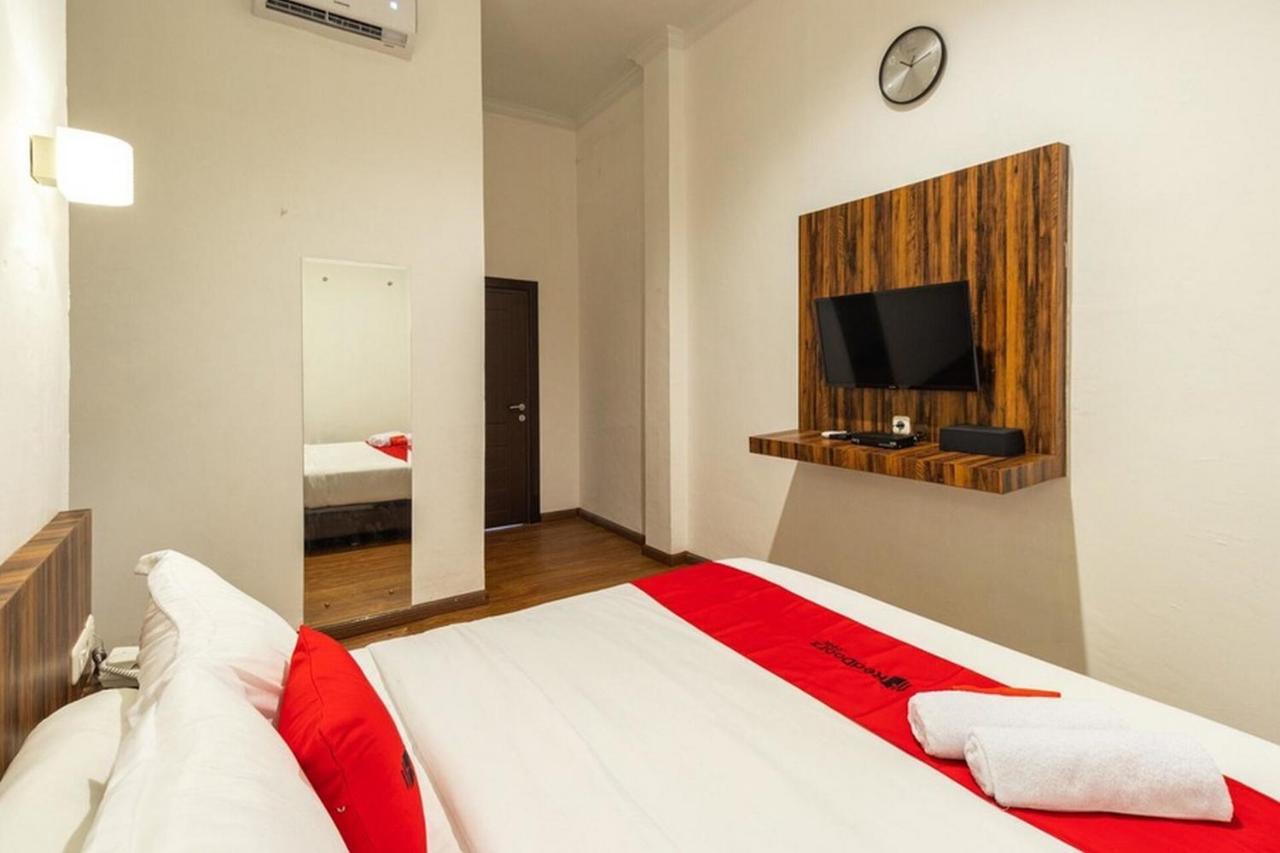 Hotel Reddoorz @ Binjai Exterior foto